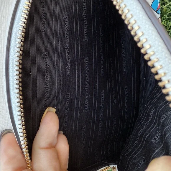 Kate Spade White and Red Snow White Backpack NWOT - Picture 6 of 8